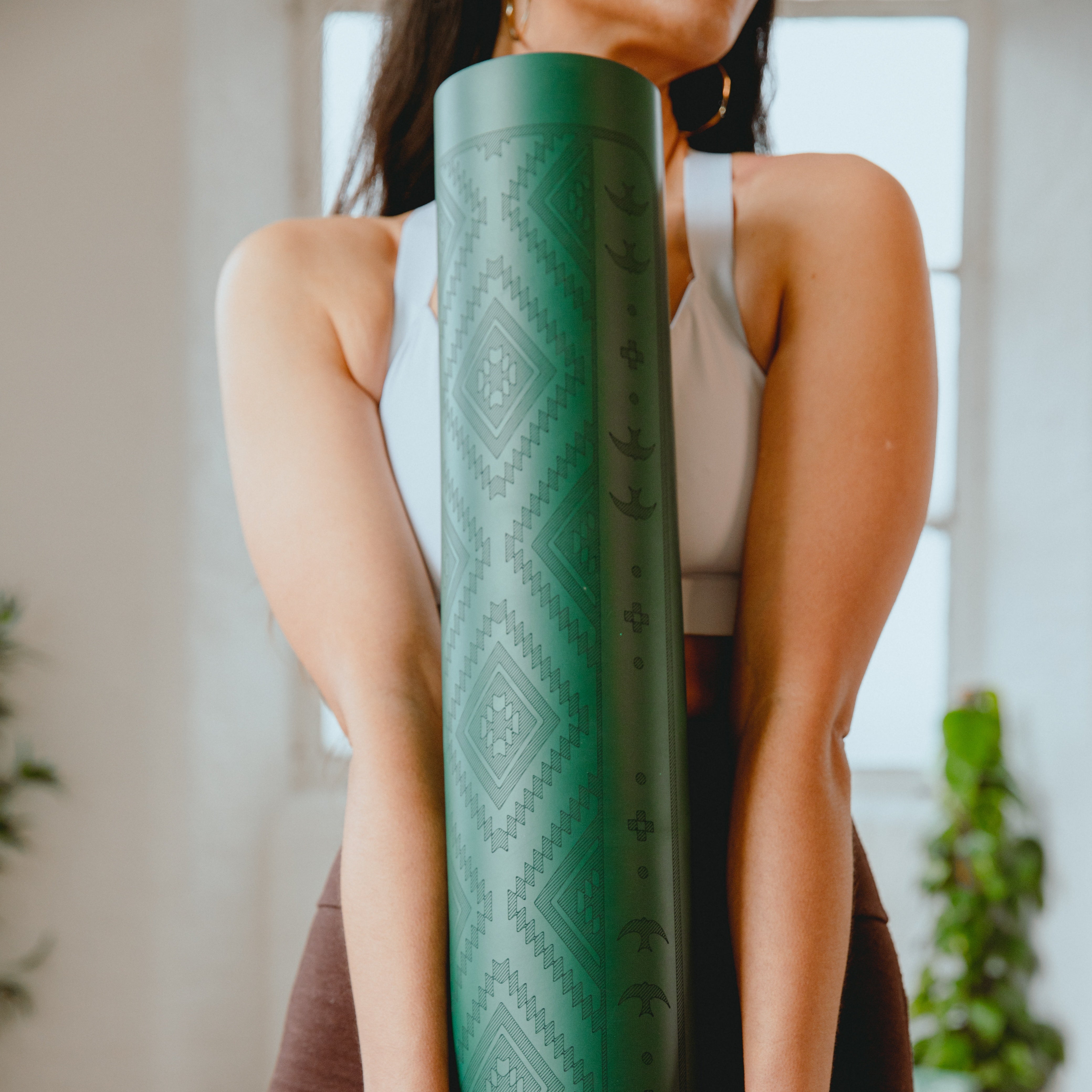 rubber yoga mats vs synthetic yoga mats