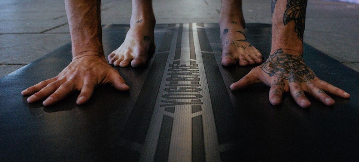 yogi bare paws x mat