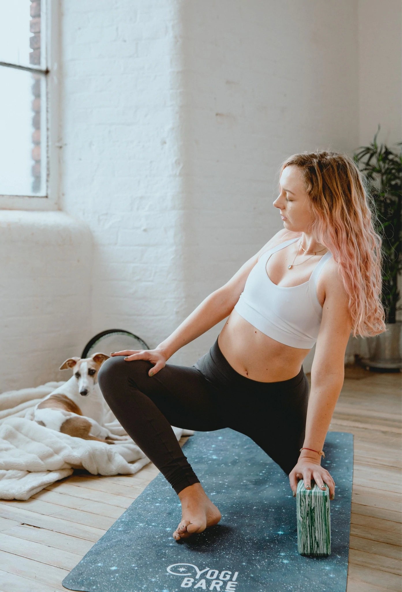 How To Choose The Yoga Mat That's Right For You